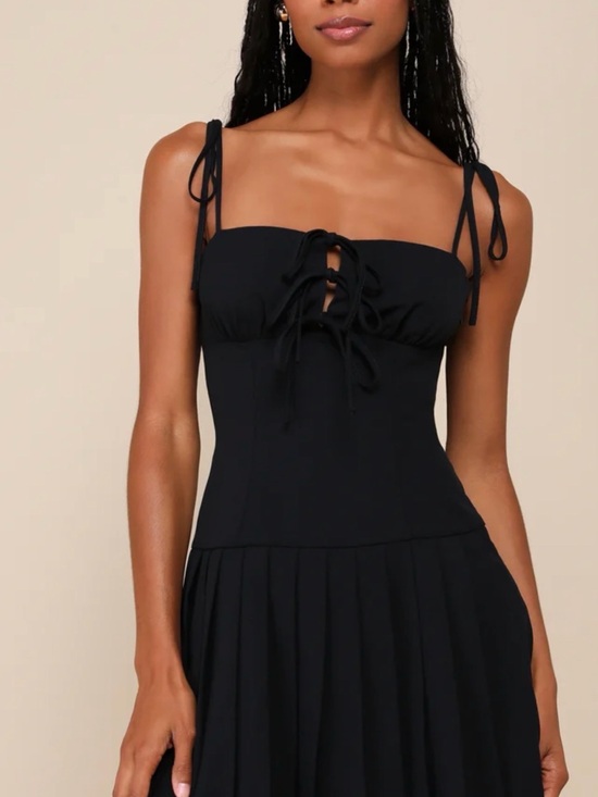 Lulus Dresses & Skirts - Lulu's Black Strapless Tie-Front Sundress with Shoulder Ties